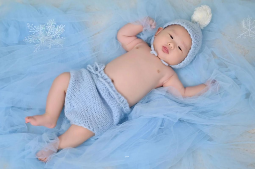 深圳摸孕妇肚子沾喜气